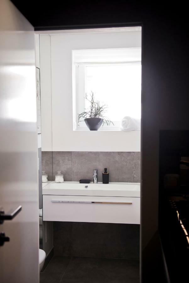 Apartament Powisle With Balcony Varsavia Esterno foto