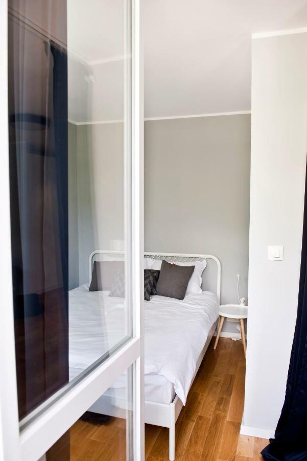 Apartament Powisle With Balcony Varsavia Esterno foto